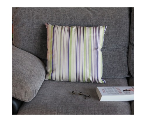 Coussin LILY violet déhoussable 45 x 45 cm