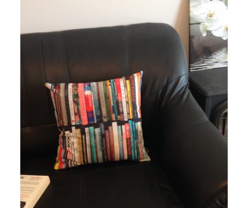 Housse de coussin BOOK 45 x 45 cm